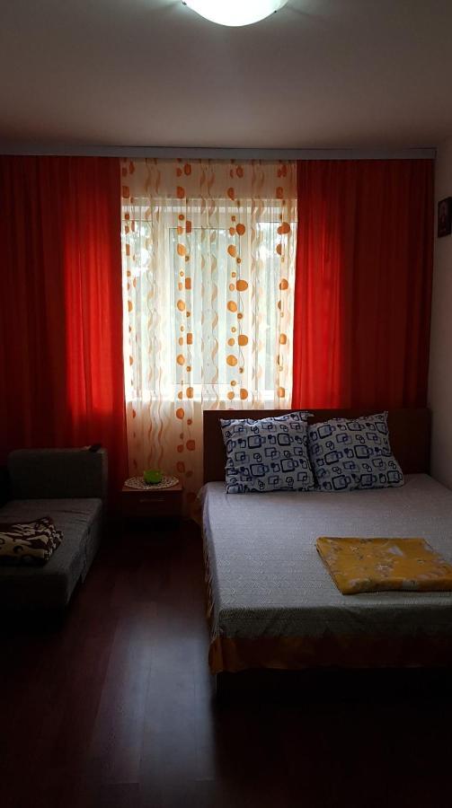 Saturn Chic Studio Apartment Luaran gambar